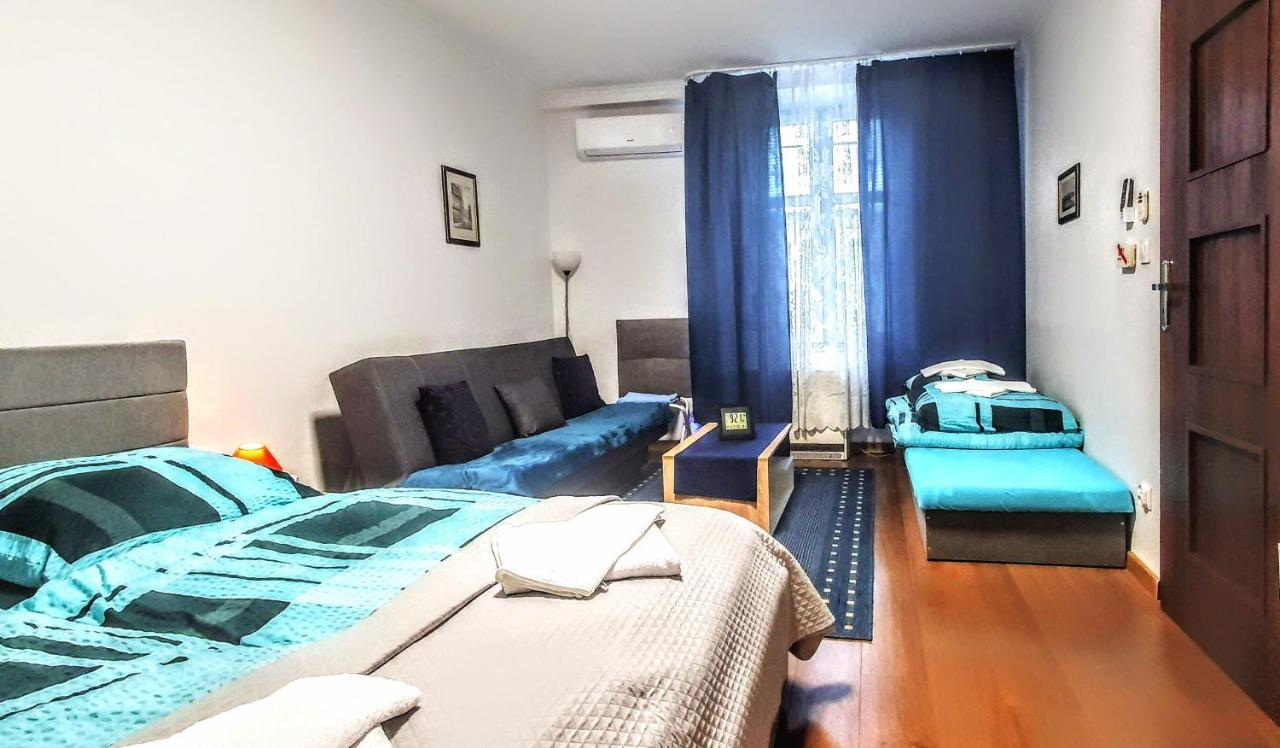 Gaj Apartment - Air Condition, Free Parking Kraków Exteriör bild
