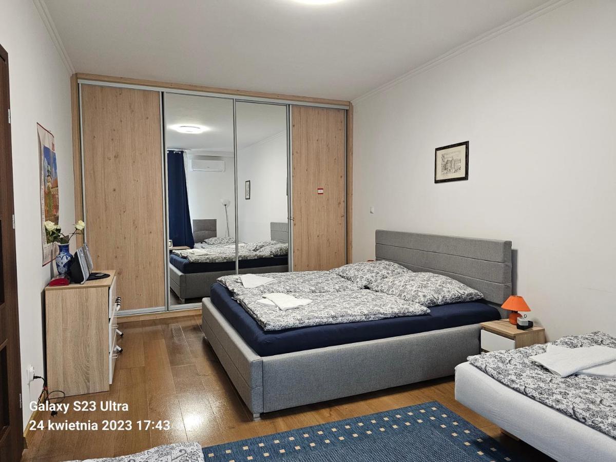 Gaj Apartment - Air Condition, Free Parking Kraków Exteriör bild